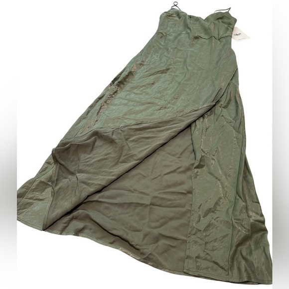 NWT CRASHING PROM MIDI DRESS GREEN Medium - Picture 7 of 14